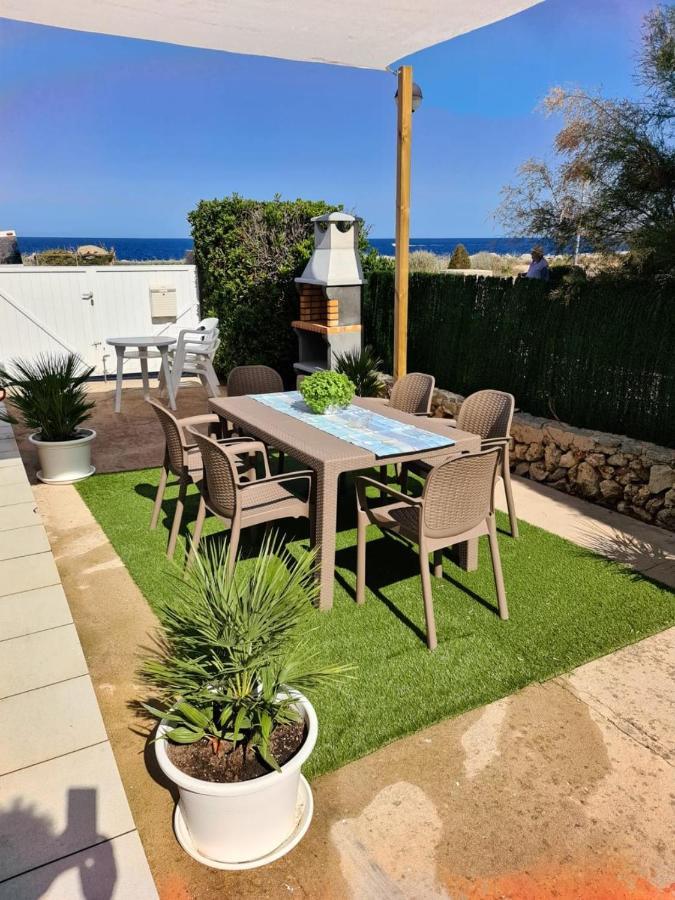 Apartamentos Delfines Cala Blanca  Buitenkant foto